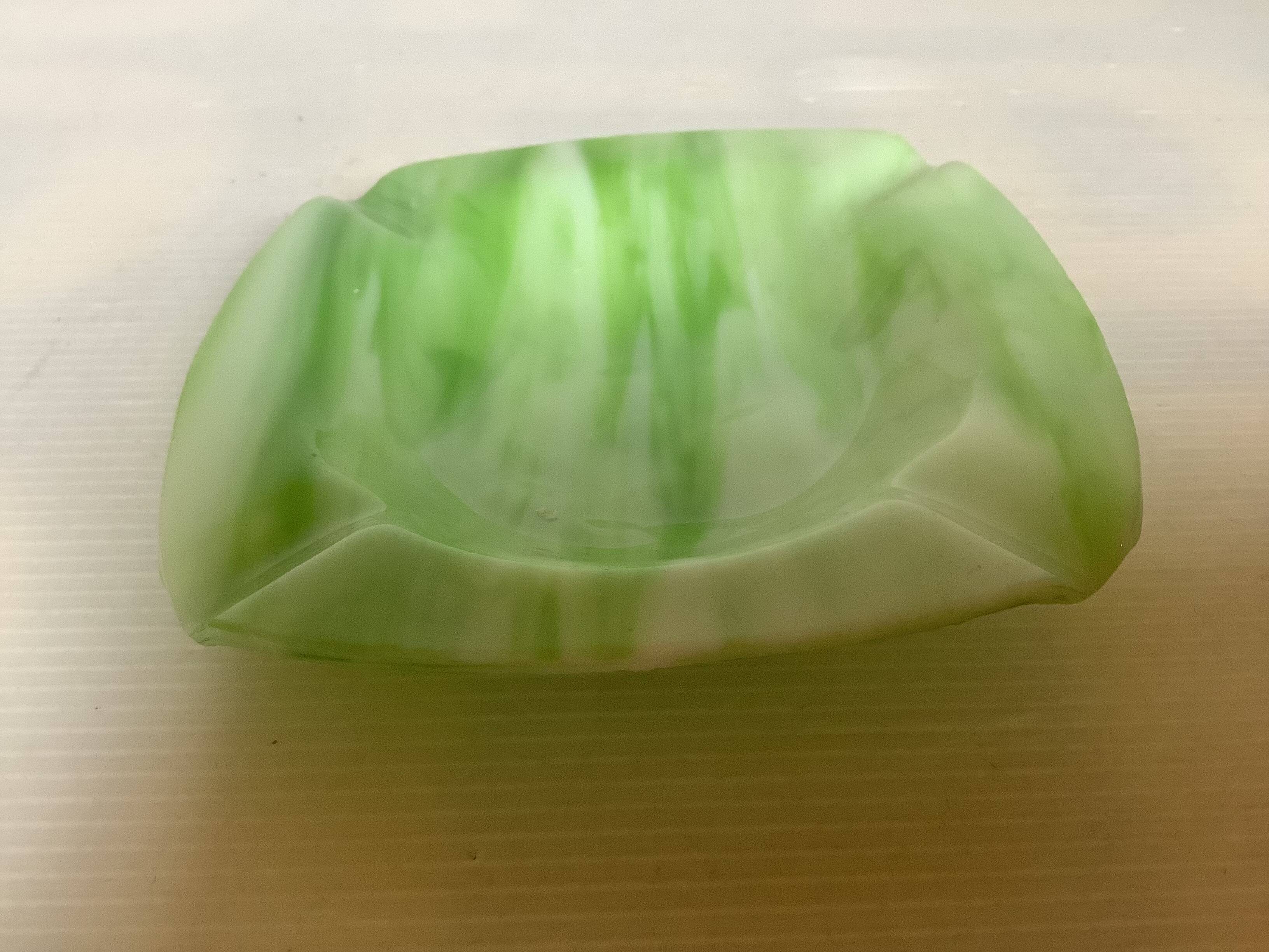 Vide poche cendrier pâte de verre verte