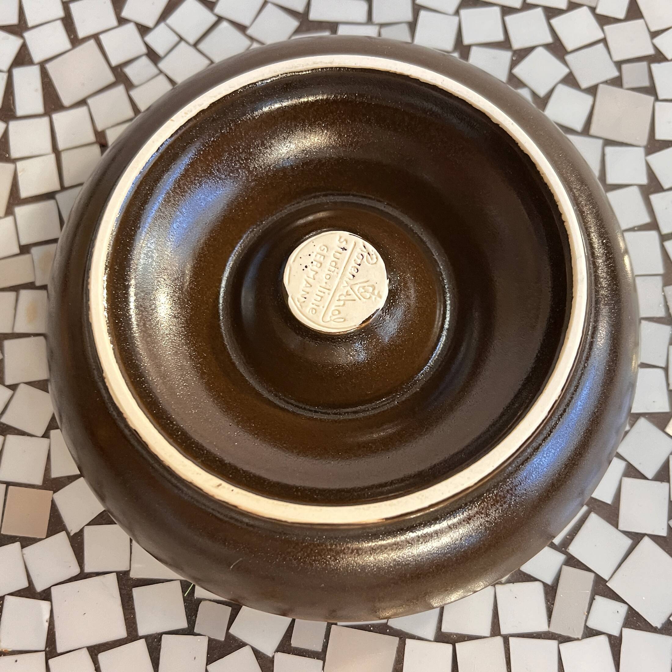 Scrambled egg stand designed by W. Karnagel Rosenthal Studio-line, Germany, 1970s.