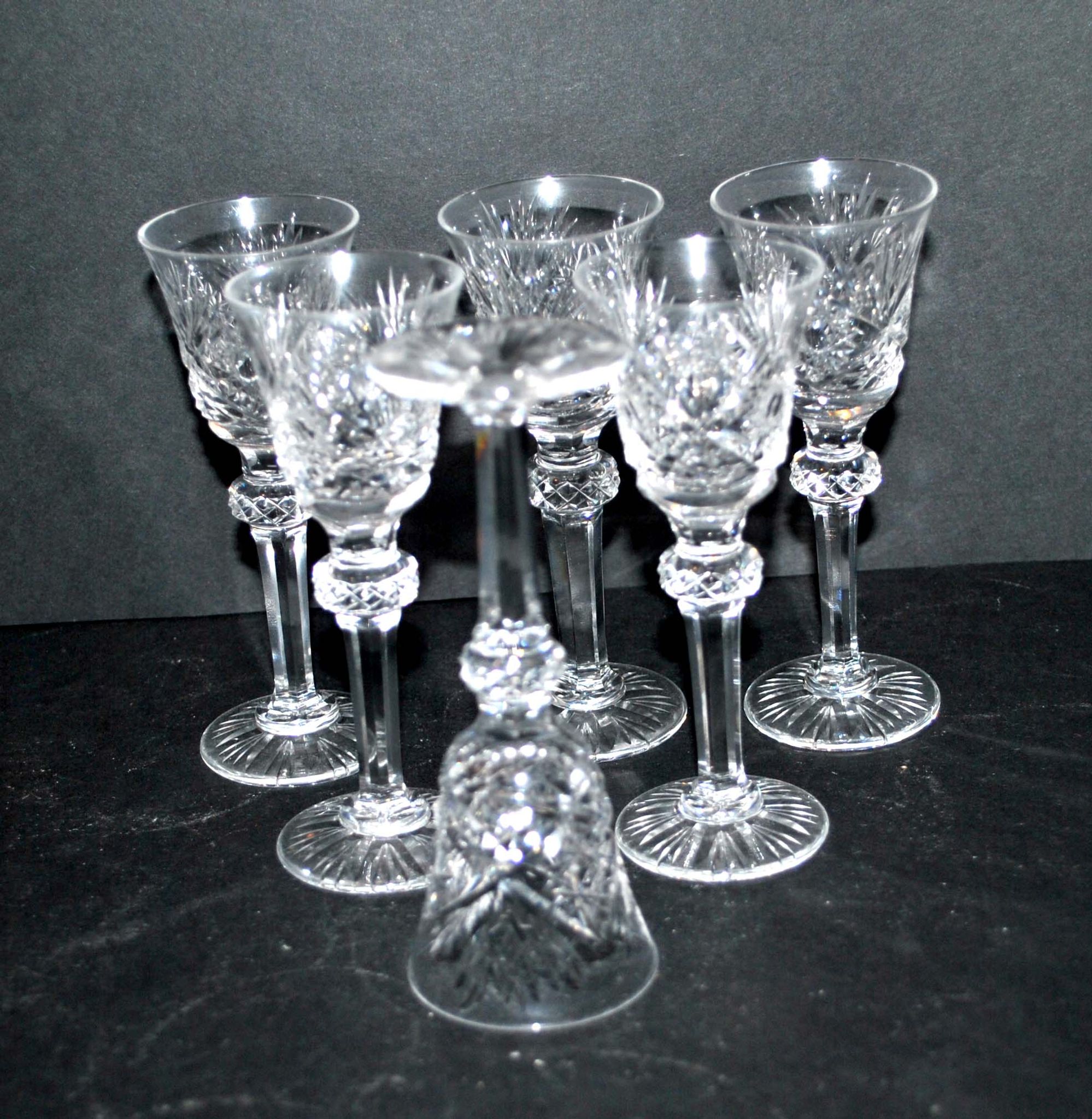 Series of 6 diamond cut crystal liqueur glasses Cristallerie Lorraine Lemberg 11cm