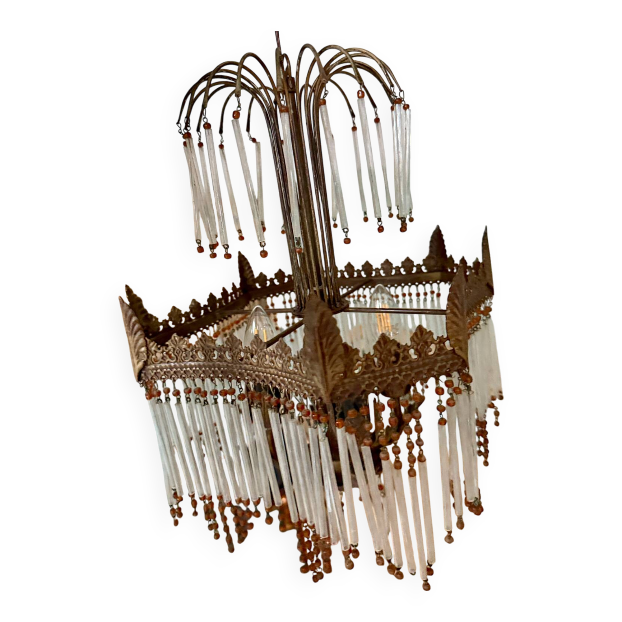 Tassel pendant light