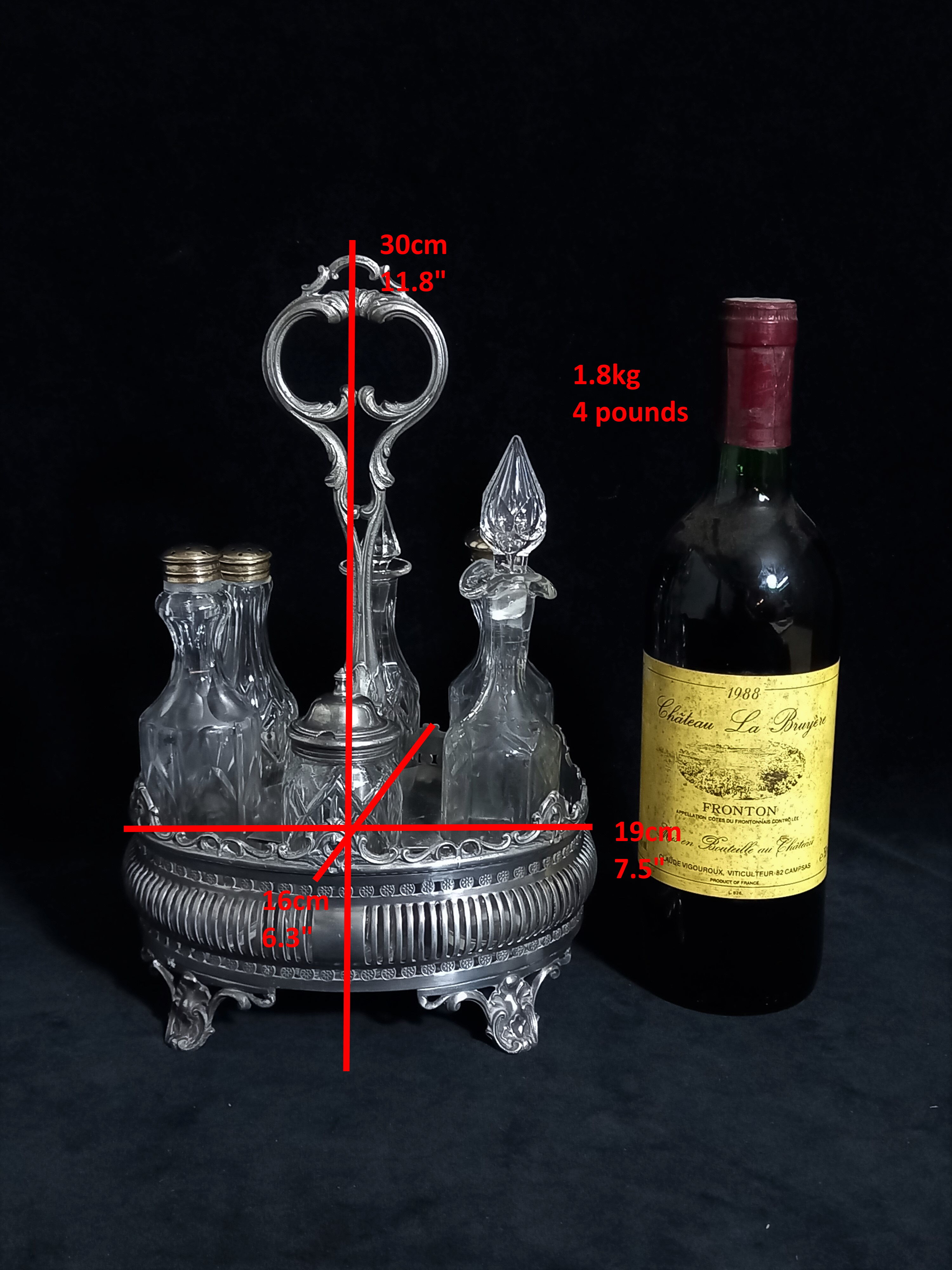 Neoclassical Style Condiment Service (Six Pieces)