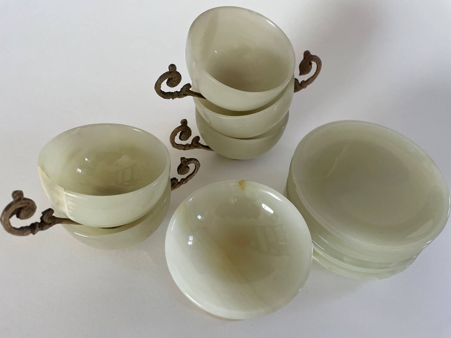 6-piece alabaster and gilded brass tea set