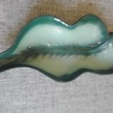 Leaf-shaped ramekin