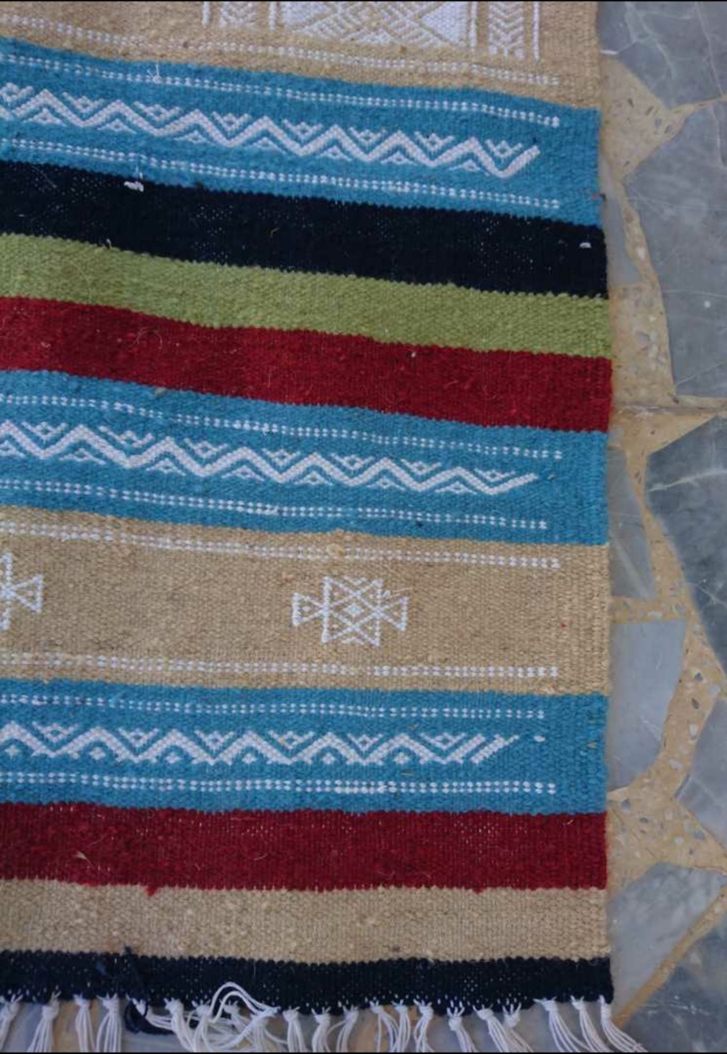 Tapis multicolore fait à la main, 60x115cm