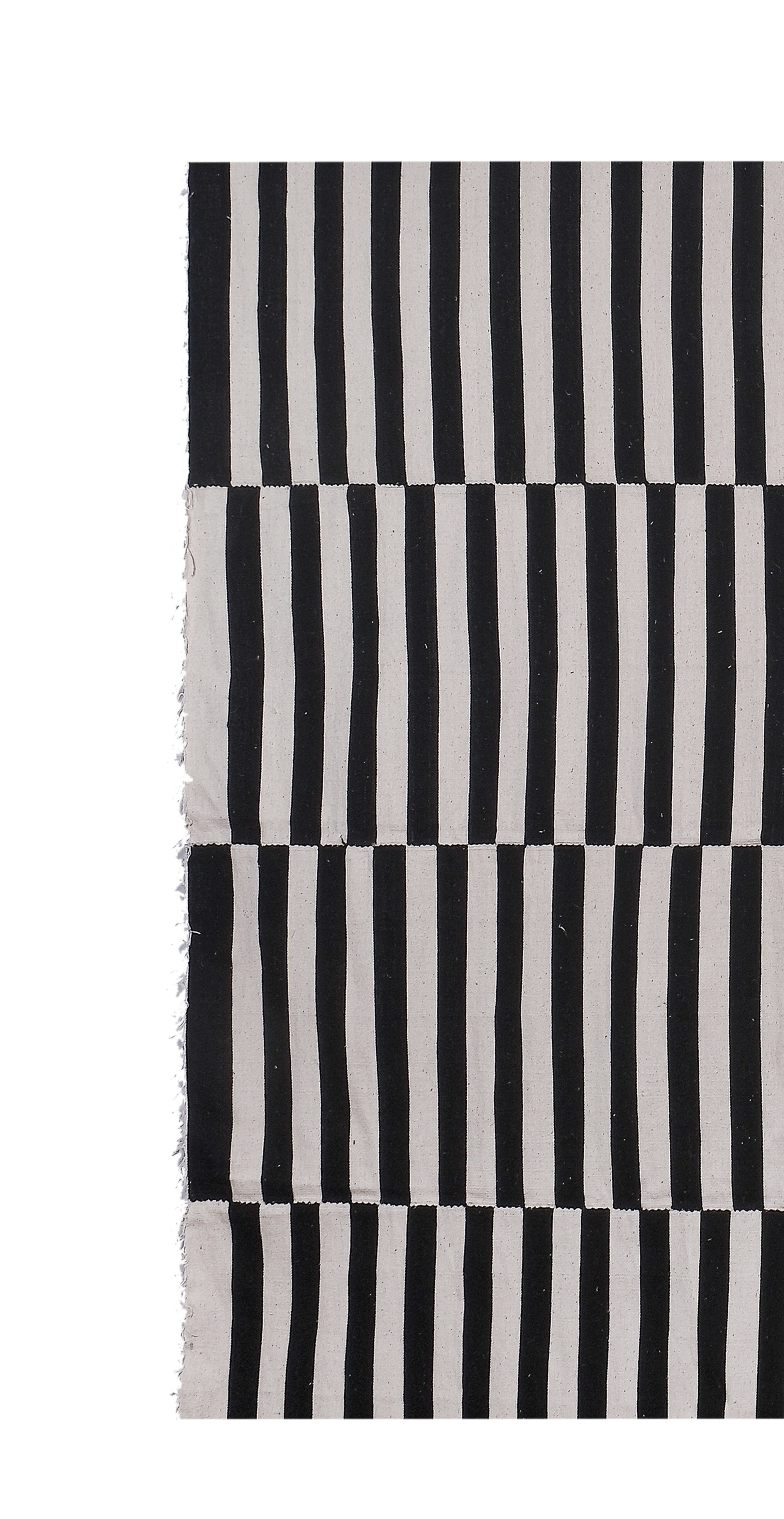 Vintage Turkish rug from Oushak, hand-woven 304x419 cm
