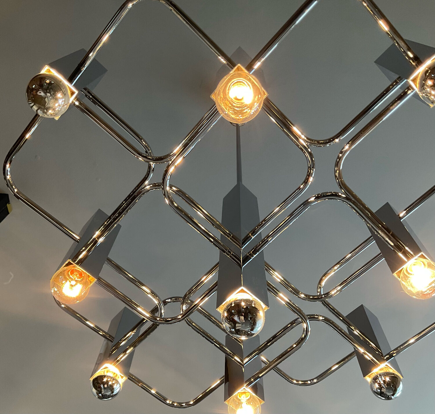 Sciolari chandelier distributed by Boulanger from the 70s