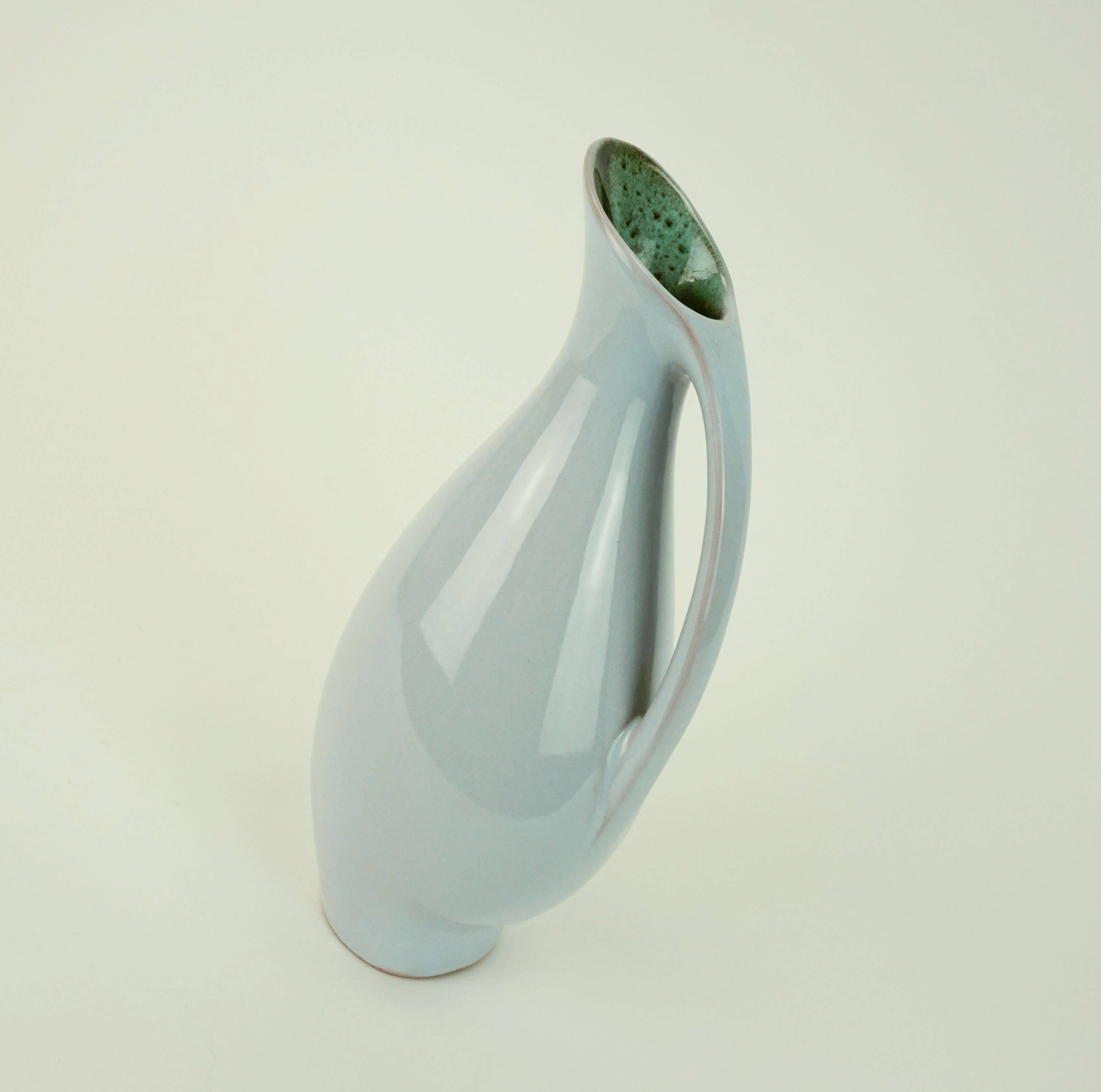 Ceramic vase 1950s organic shape fritz van daalen jug model k14/7