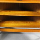 Vitrine d'angle en teck par P.Rimme, années 1960