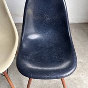 Set of 10 fibreglass & walnut DSW chairs, Charles & Ray Eames, Herman Miller, 60s-70s