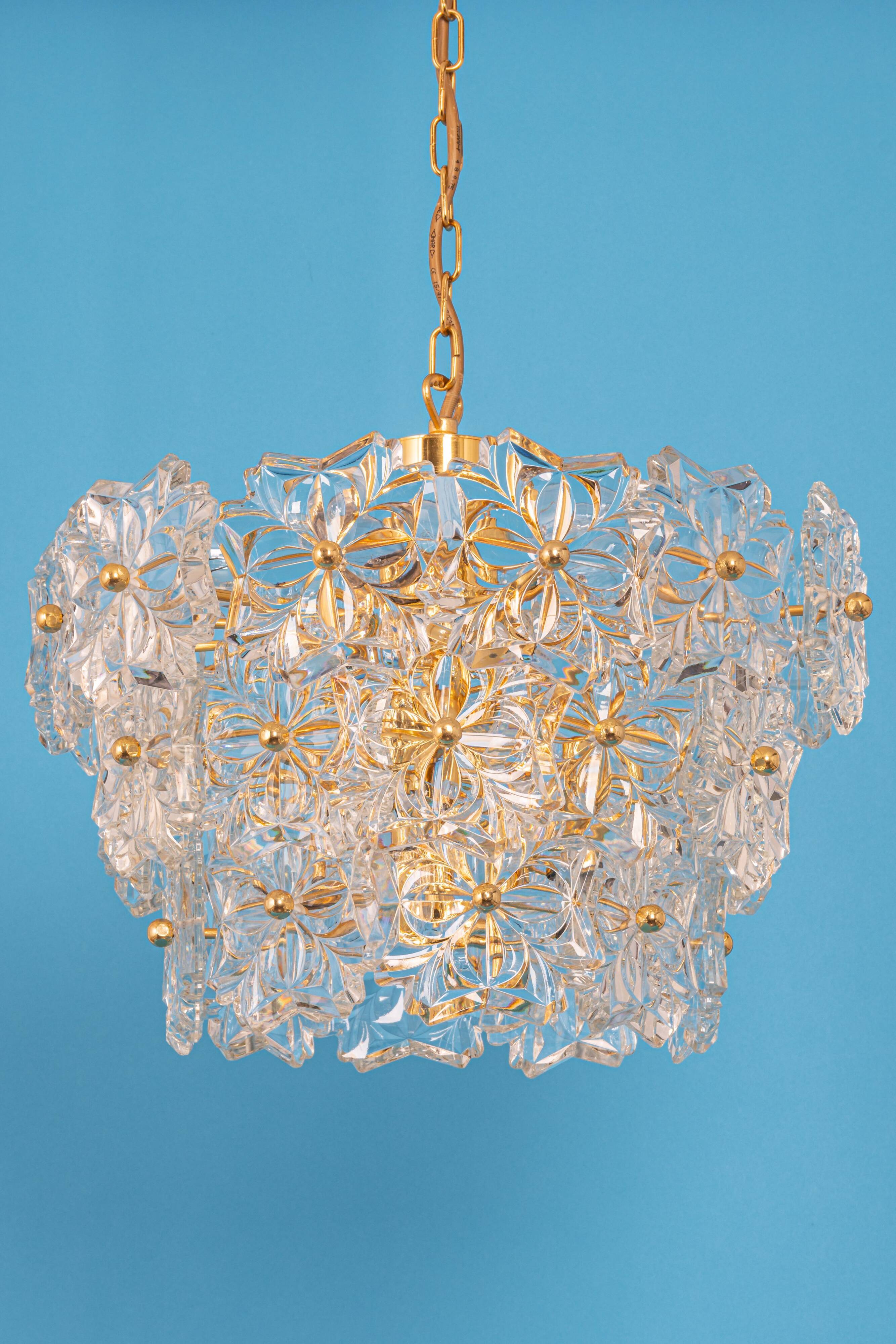 Chandelier in gilded brass and crystal glass, Germany, 1970s