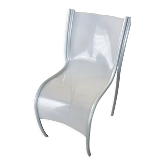 Chaise FPE blanche de Ron Arad édition Kartell