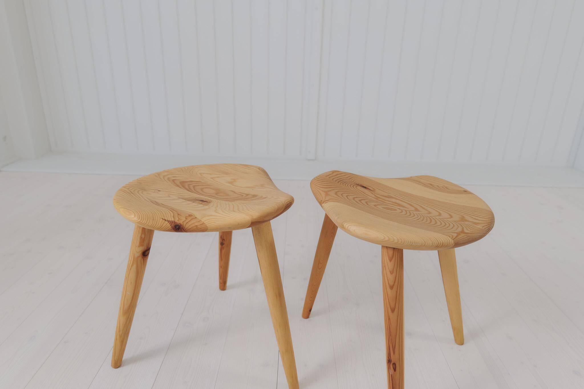 Pair of sculptural mid-century stools in pine by Norsk Husflid 1960s Norway