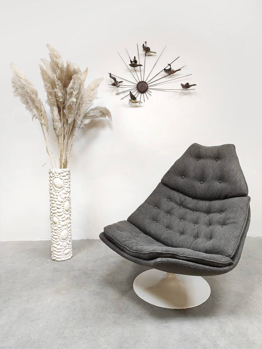 Vintage design F588 swivel chair Artifort Geoffrey Harcourt