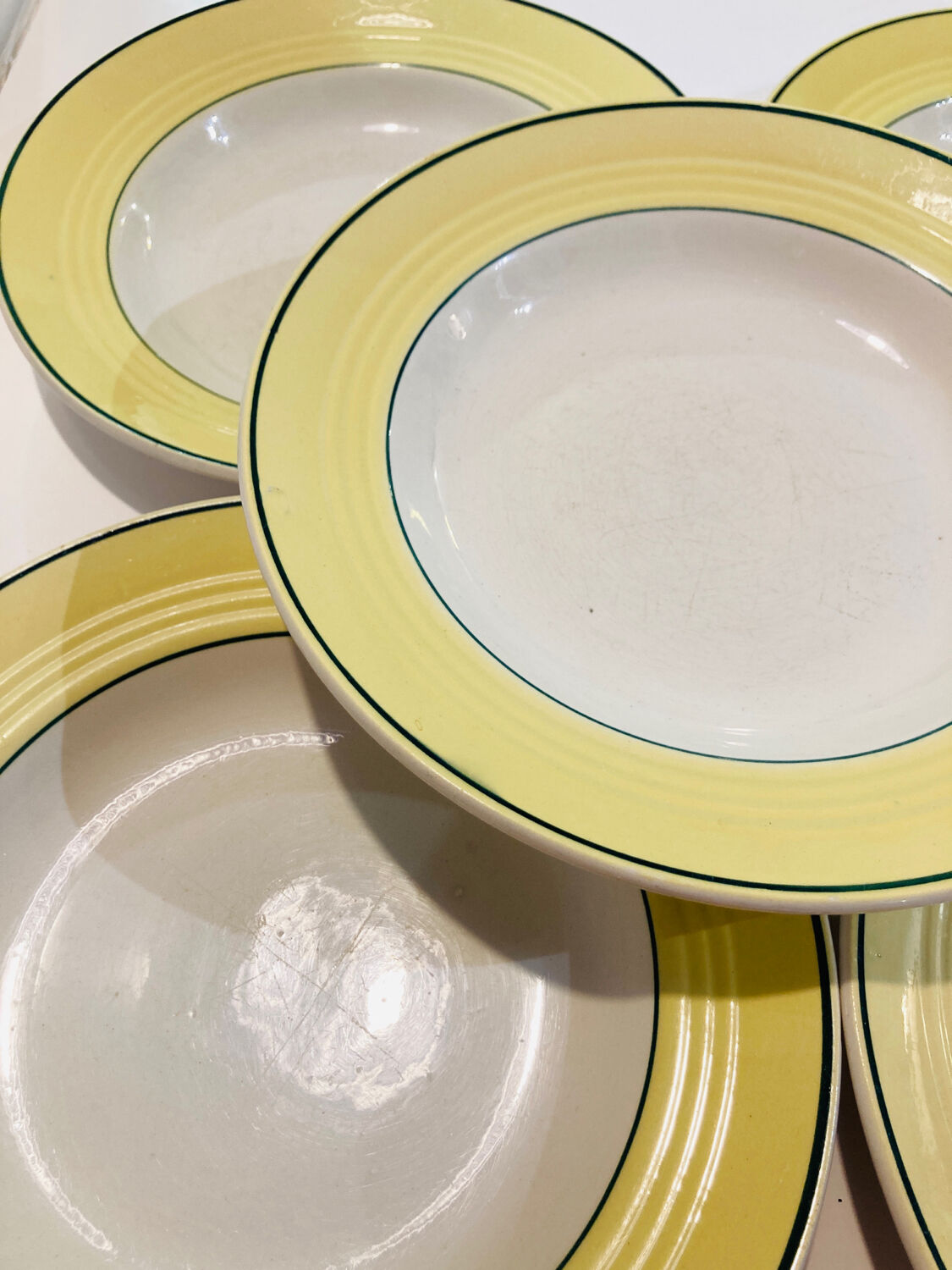 5 hollow plates ceranord faïence-provence yellow and green