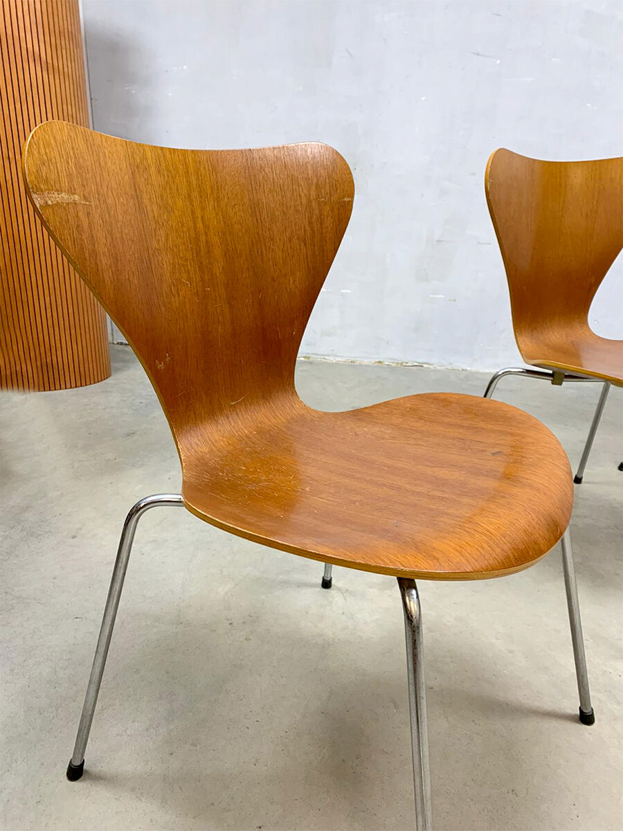 Ensemble de 4 chaises vintage 'Butterfly' 'vlinder' Fritz Hansen Arne Jacobsen