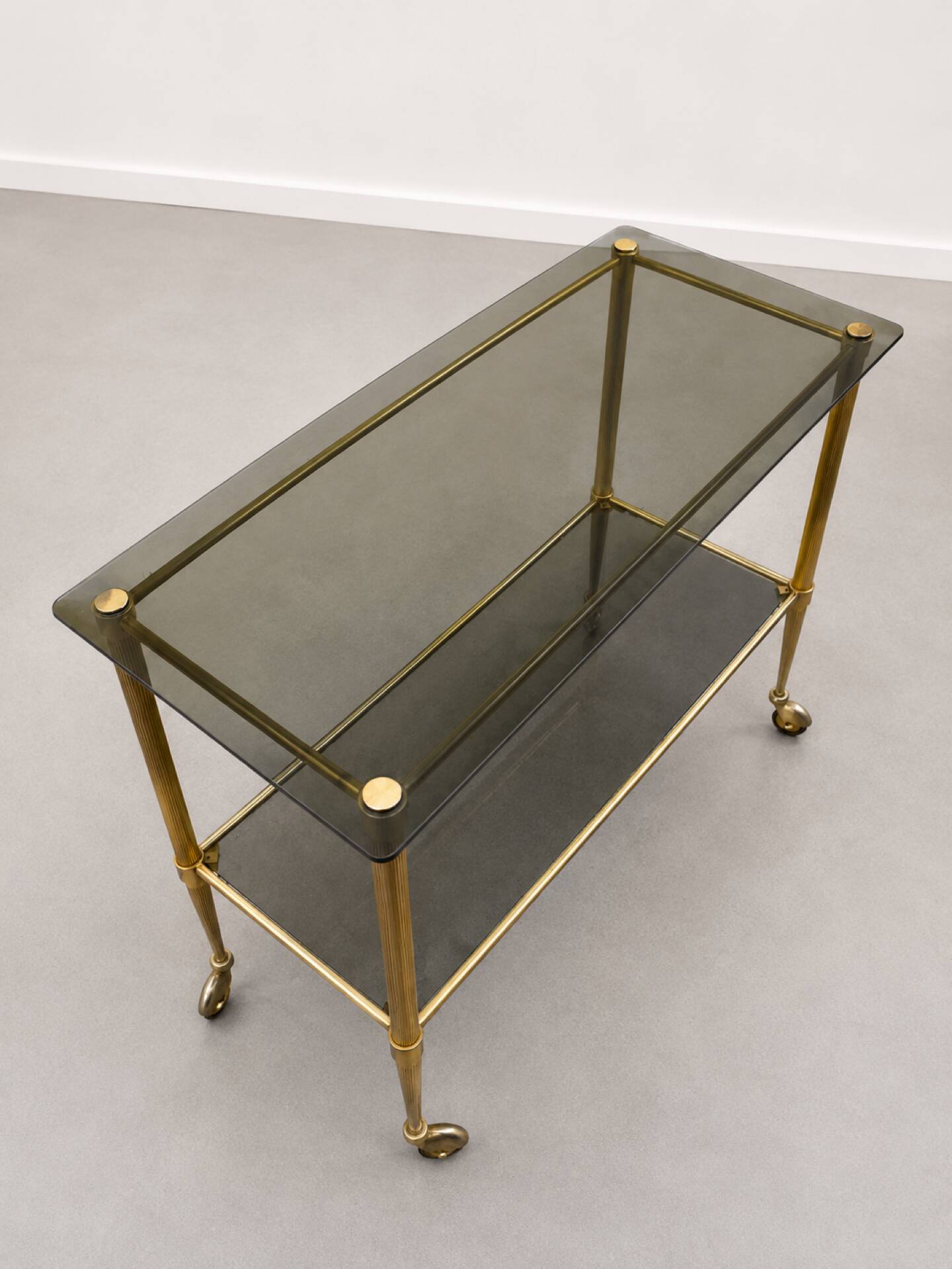 Vintage dessert table in brass and glass – 60s/70s style