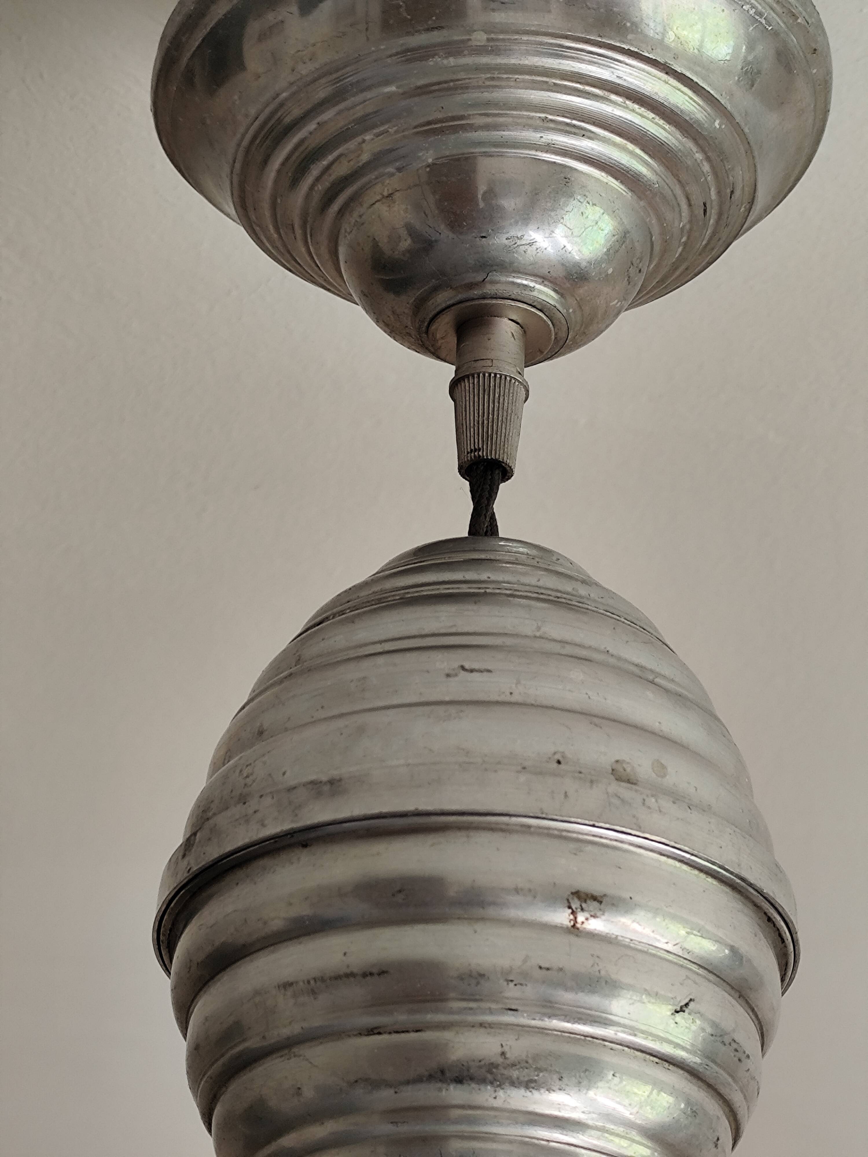 Suspension drop globe opaline white and metal structure
