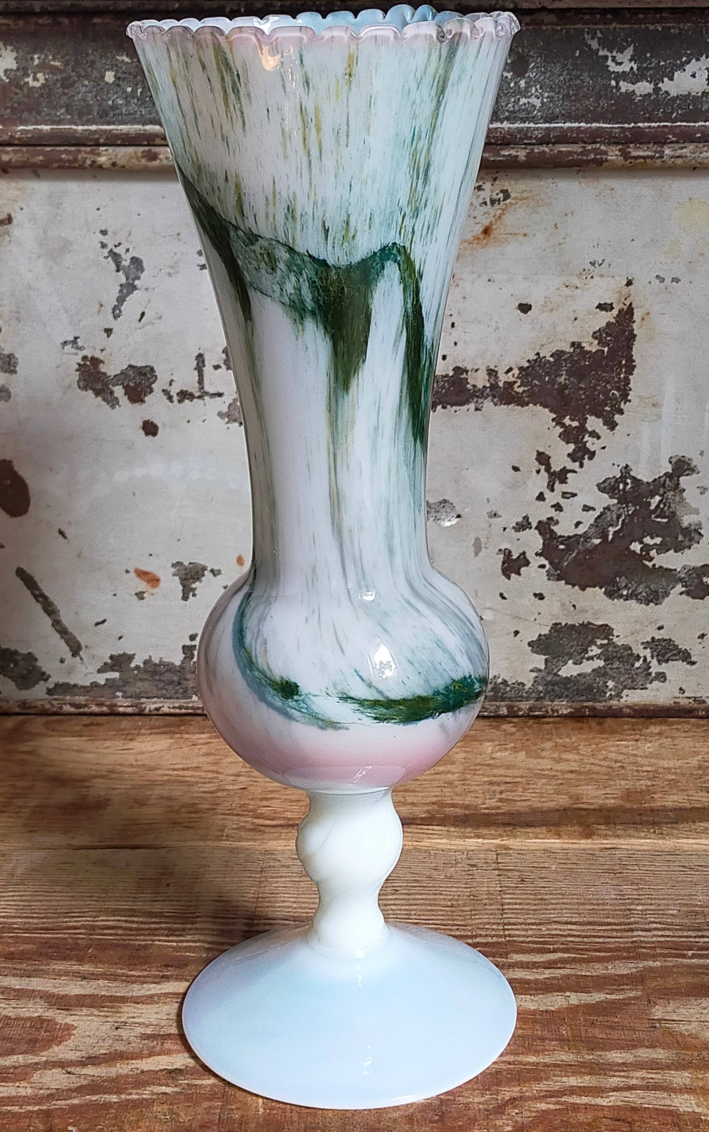 Vase on foot in opaline and vintage blown glass 30 cm