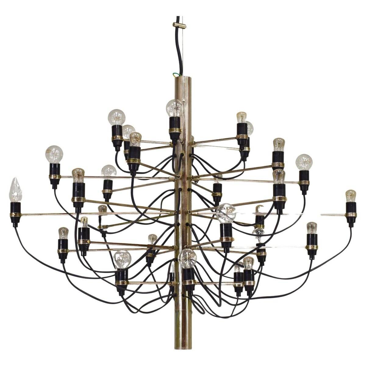 Chandelier en laiton par Gino Sarfatti pour Arteluce, années 1950.