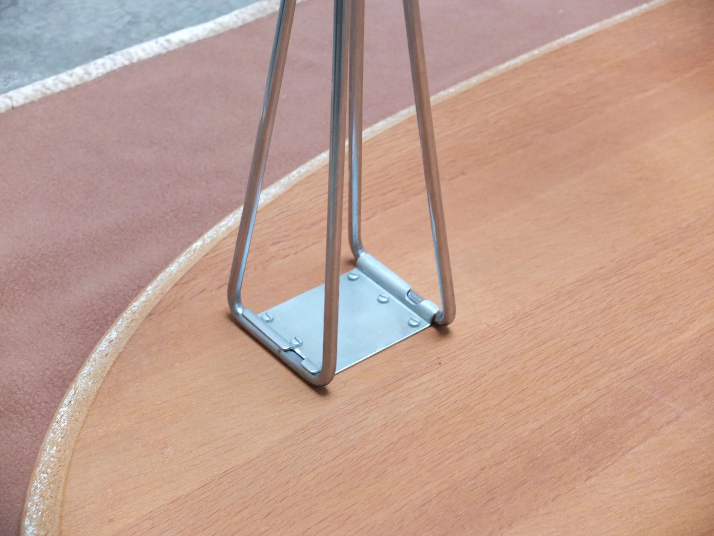‘Super-Elliptical’ table in oak by Piet Hein & Bruno Mathsson for Fritz Hansen, 1968