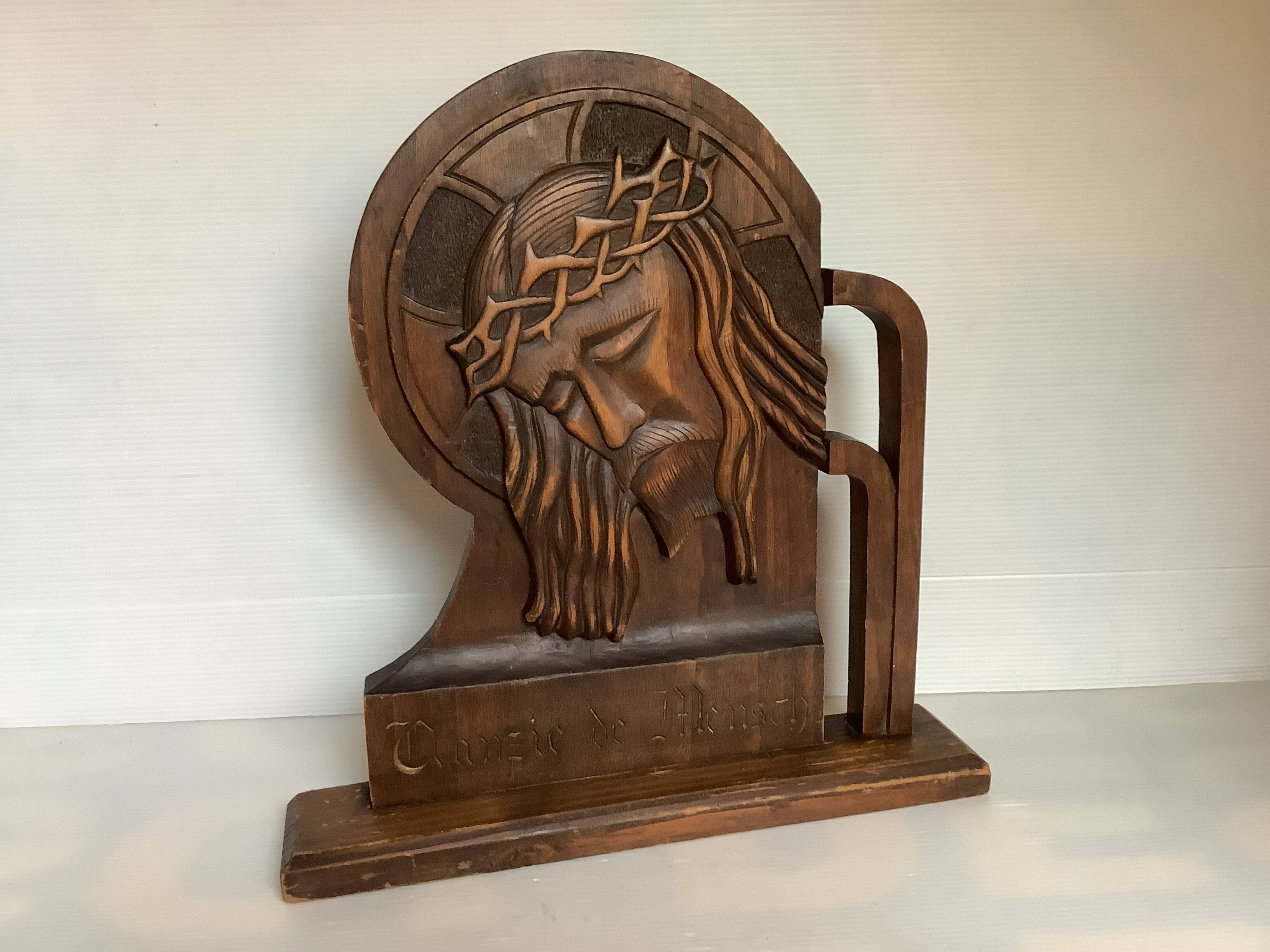 Christ carved 1945