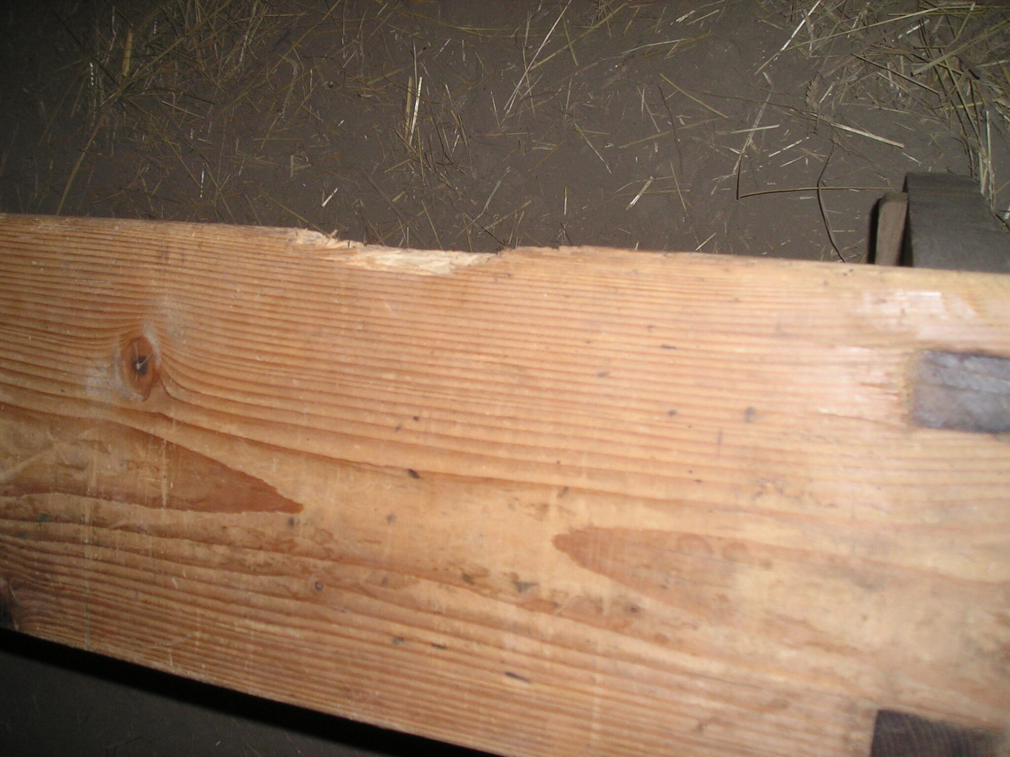 Rustic tray table with 3 trestles and 2 benches, 4 meters long