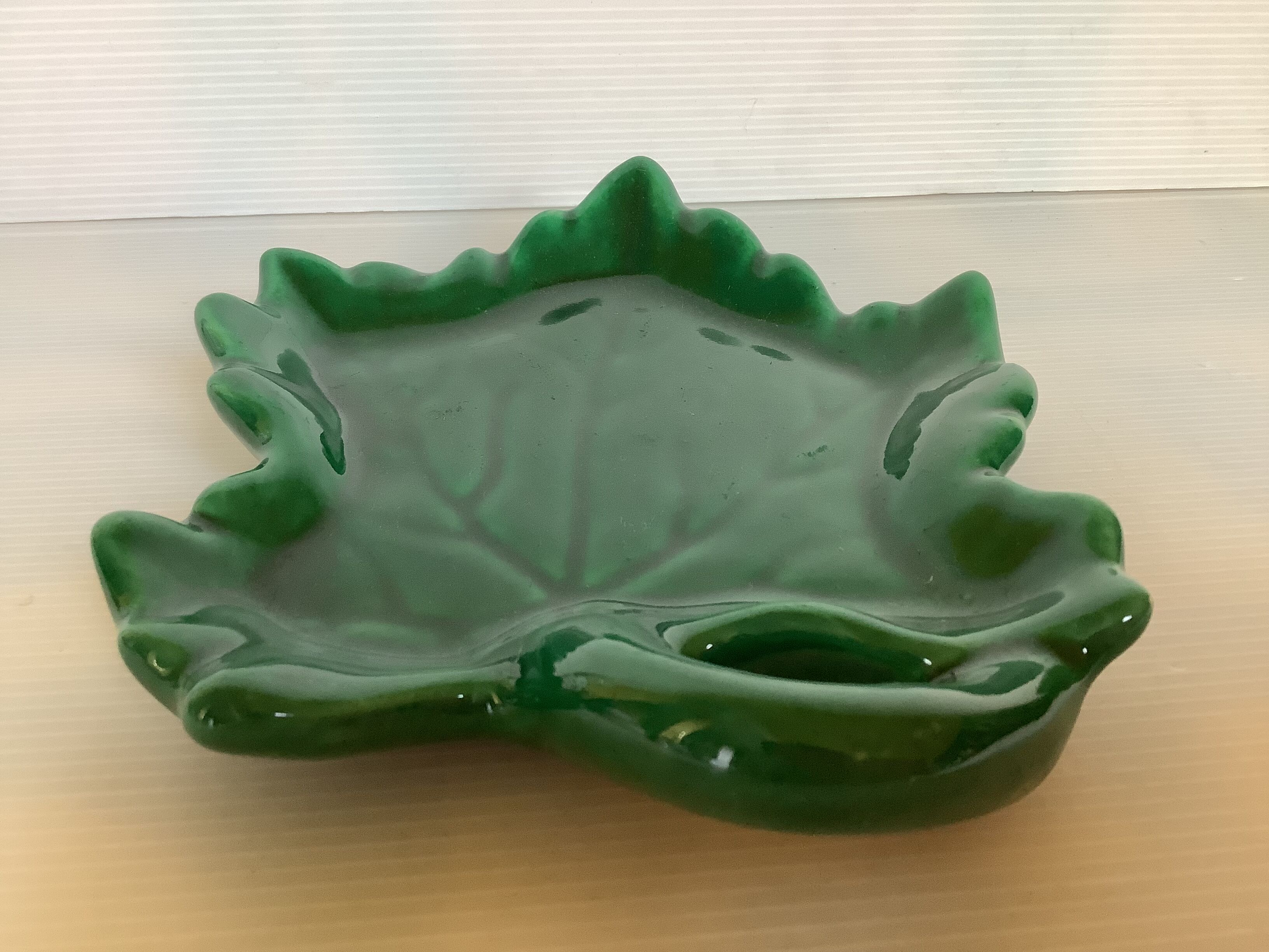 Green ceramic tray