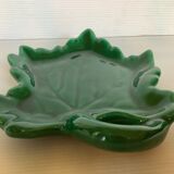 Empty pocket green ceramic leaf