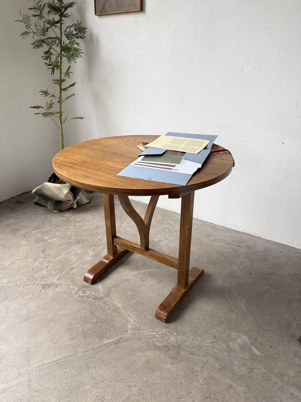 80s folding winegrower's table