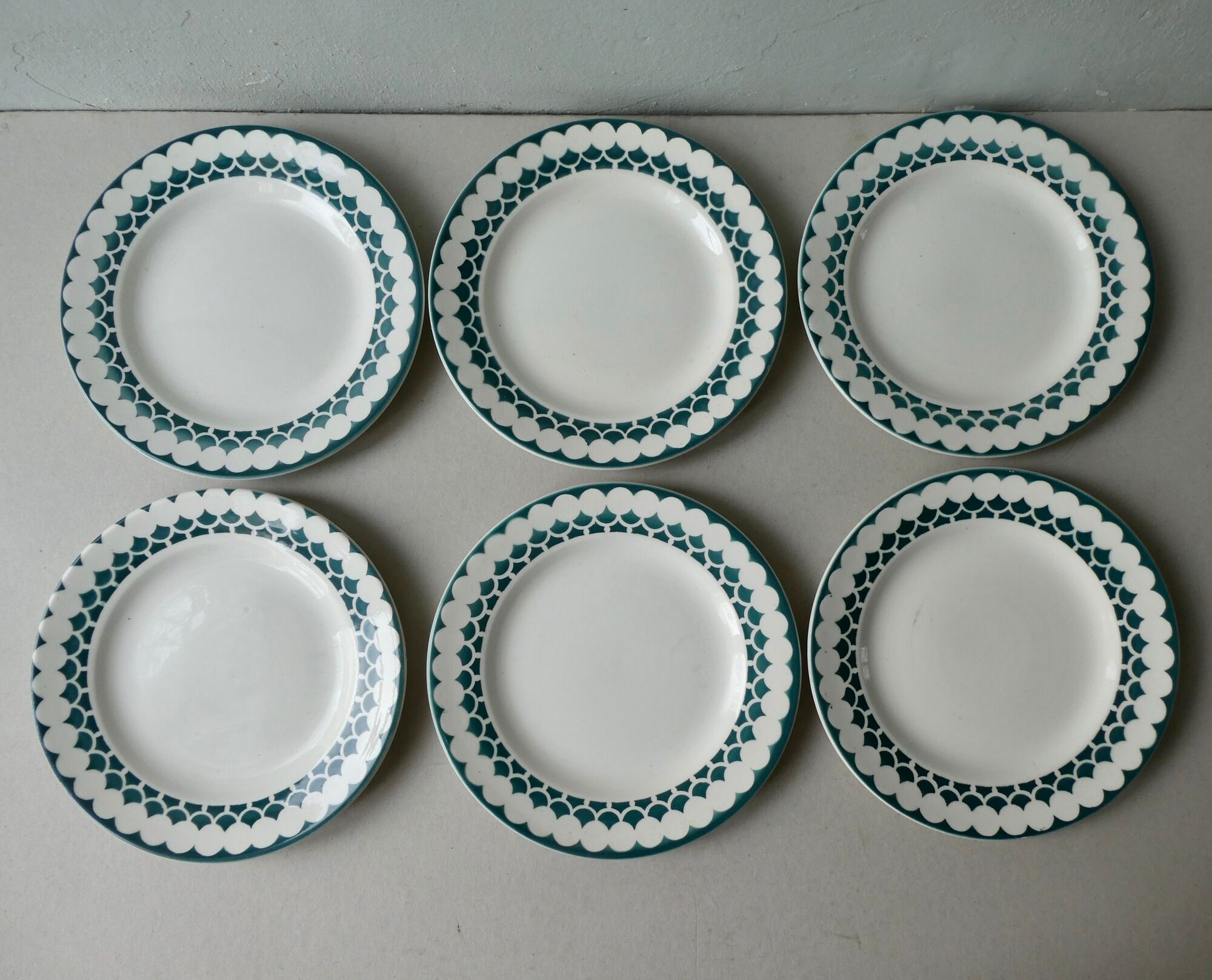 6 flat plates Digoin Sarreguemines France, décor Europe, years 30-40