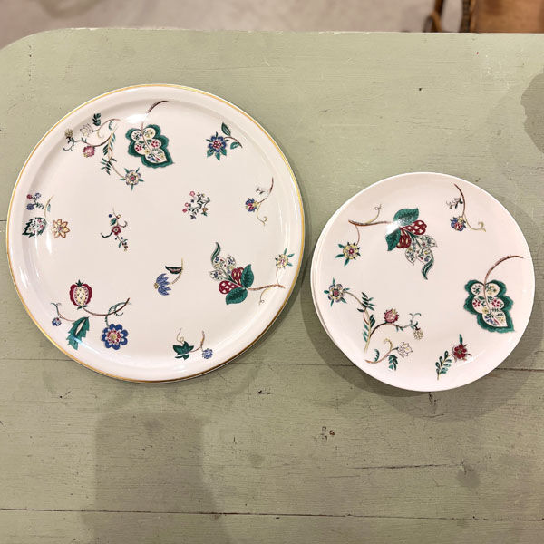 Dessert service Bernardaud, 1 course and 12 plates, Limoges porcelain