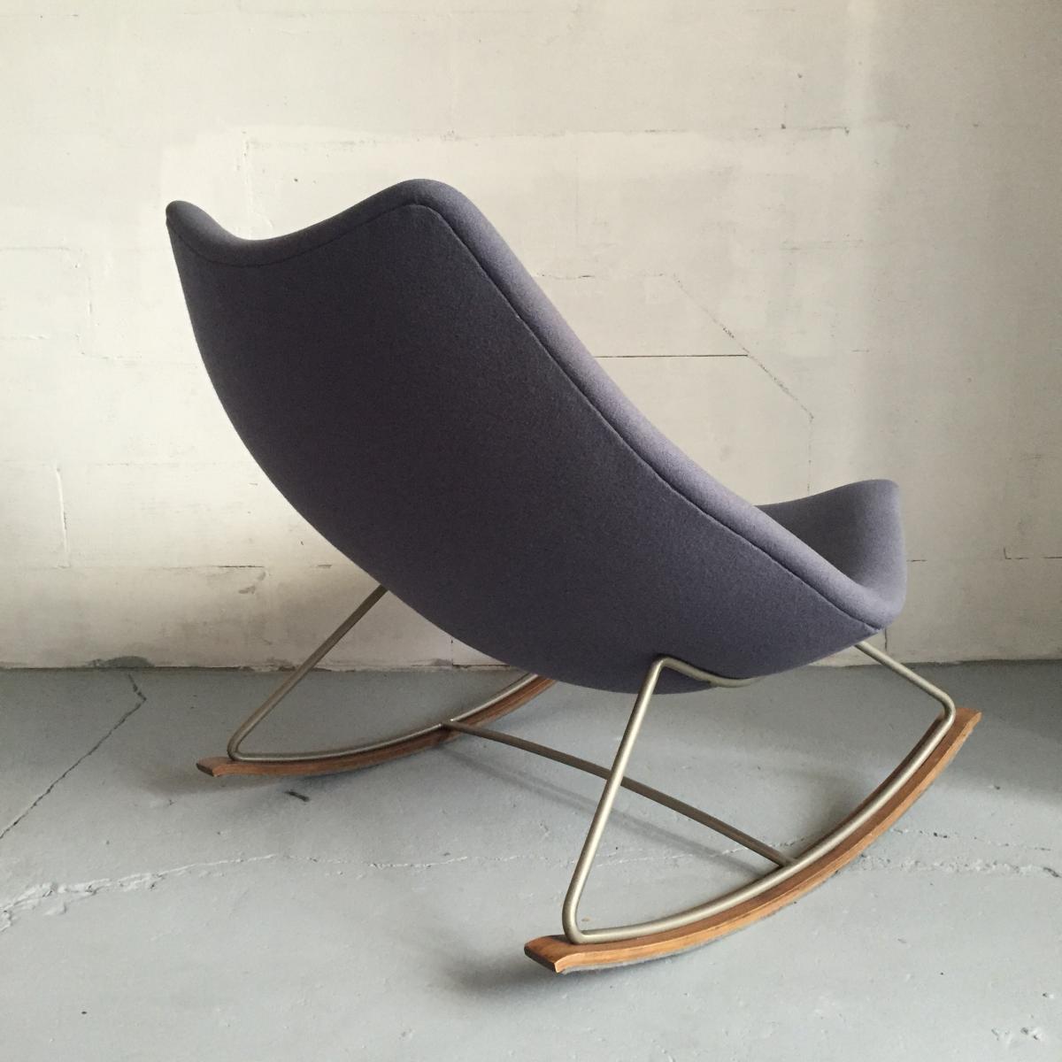 Rocking chair F595 in blue fabric and steel by Geoffrey Harcourt for Artifort 1960 s