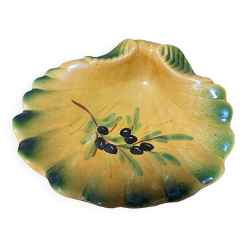 Plat Coquille Vintage en Céramique de Vallauris – Décor Olives – Année