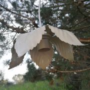 Metal flower pendant lamp