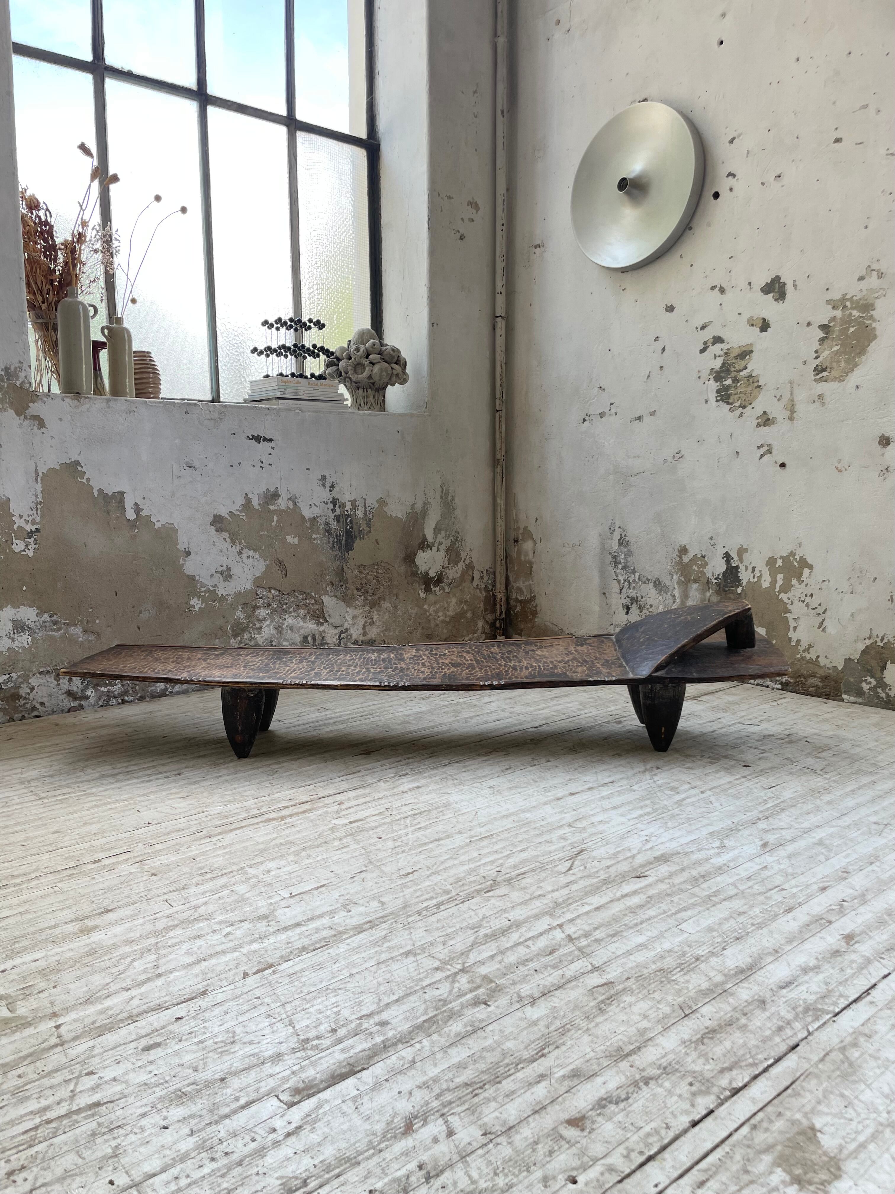 Senoufo coffee table bench from the 60s