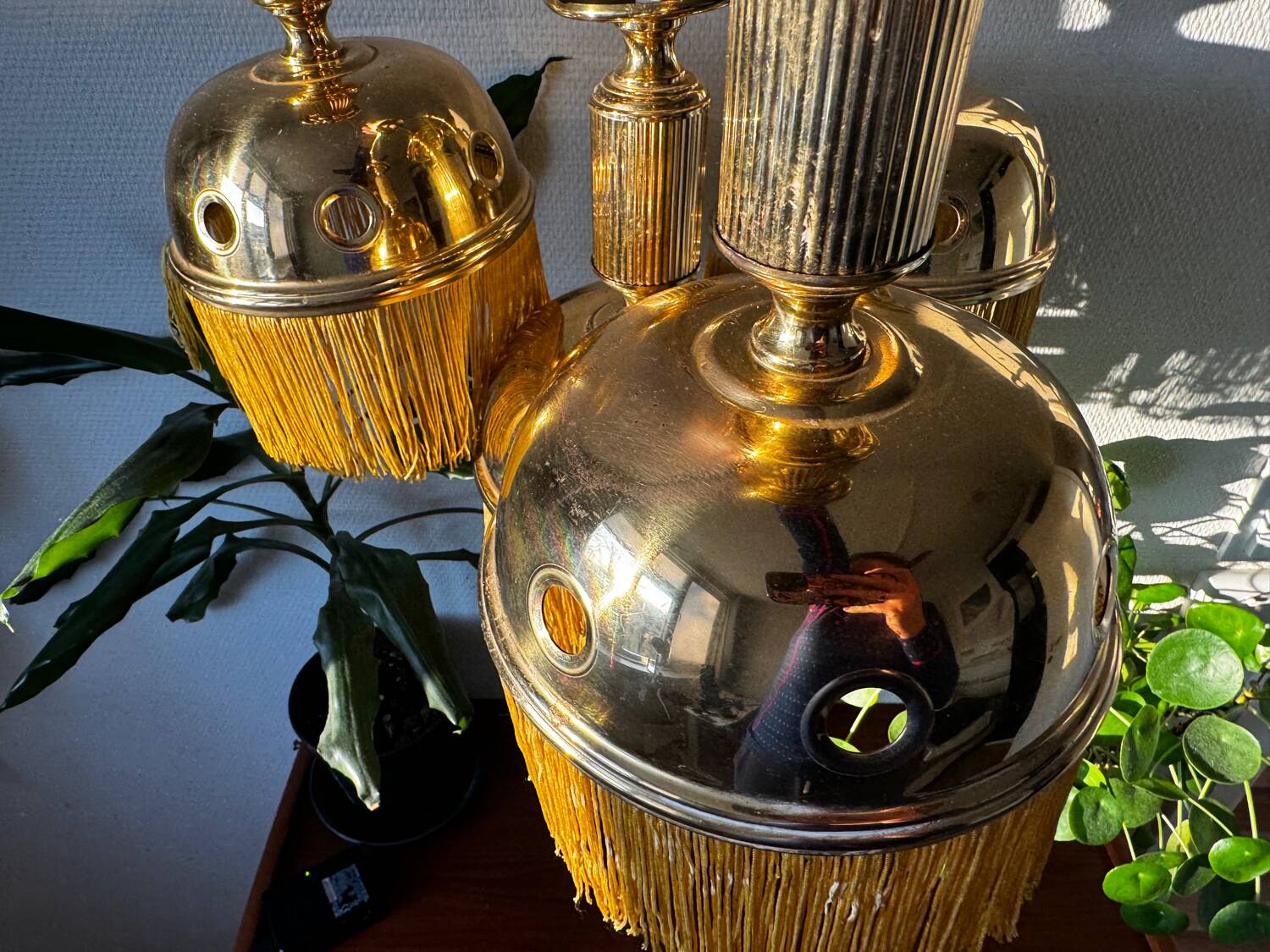 Lustre 3 feux en laiton doré par Sölken, années 1970