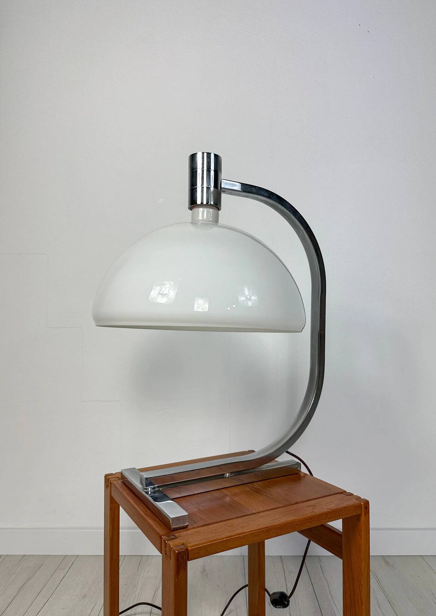 1960s Vintage Italian Designer Table Lamp by Franco Albini ASC1 for Sirrah