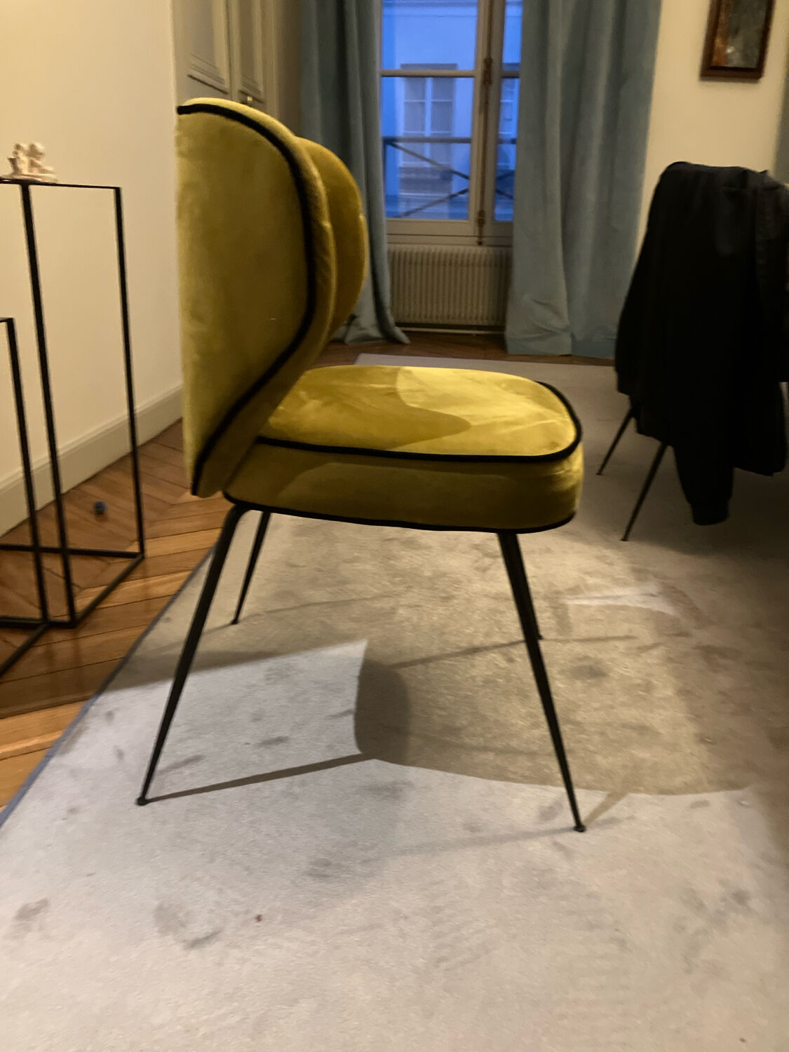 6 velvet chairs NV Gallery