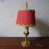 Pleated fabric lamp