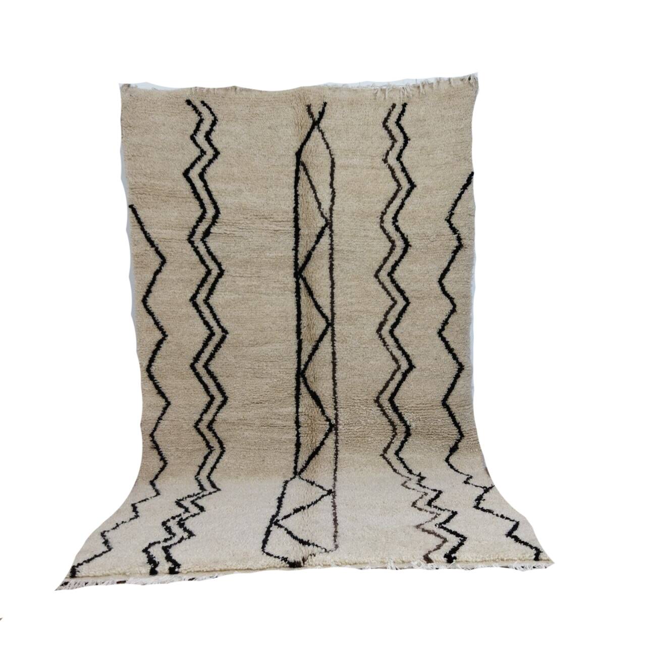 Handmade Moroccan Berber Rug 277 X 157 CM