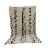 Handmade Moroccan Berber Rug 277 X 157 CM