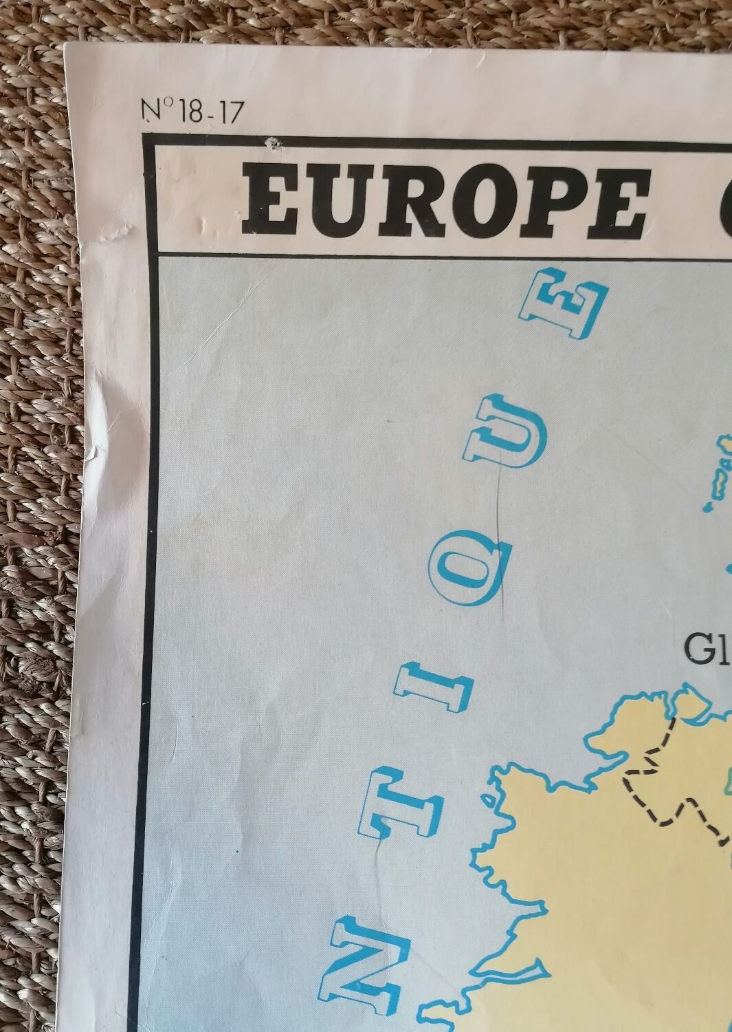 Ancienne carte scolaire rossignol de l'europe.