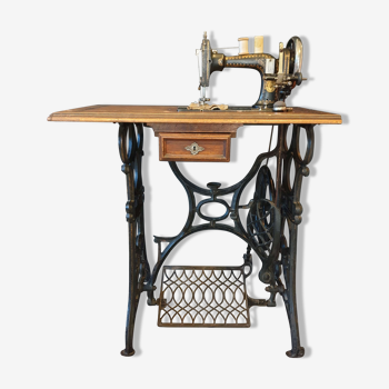 Old gritzner sewing machine