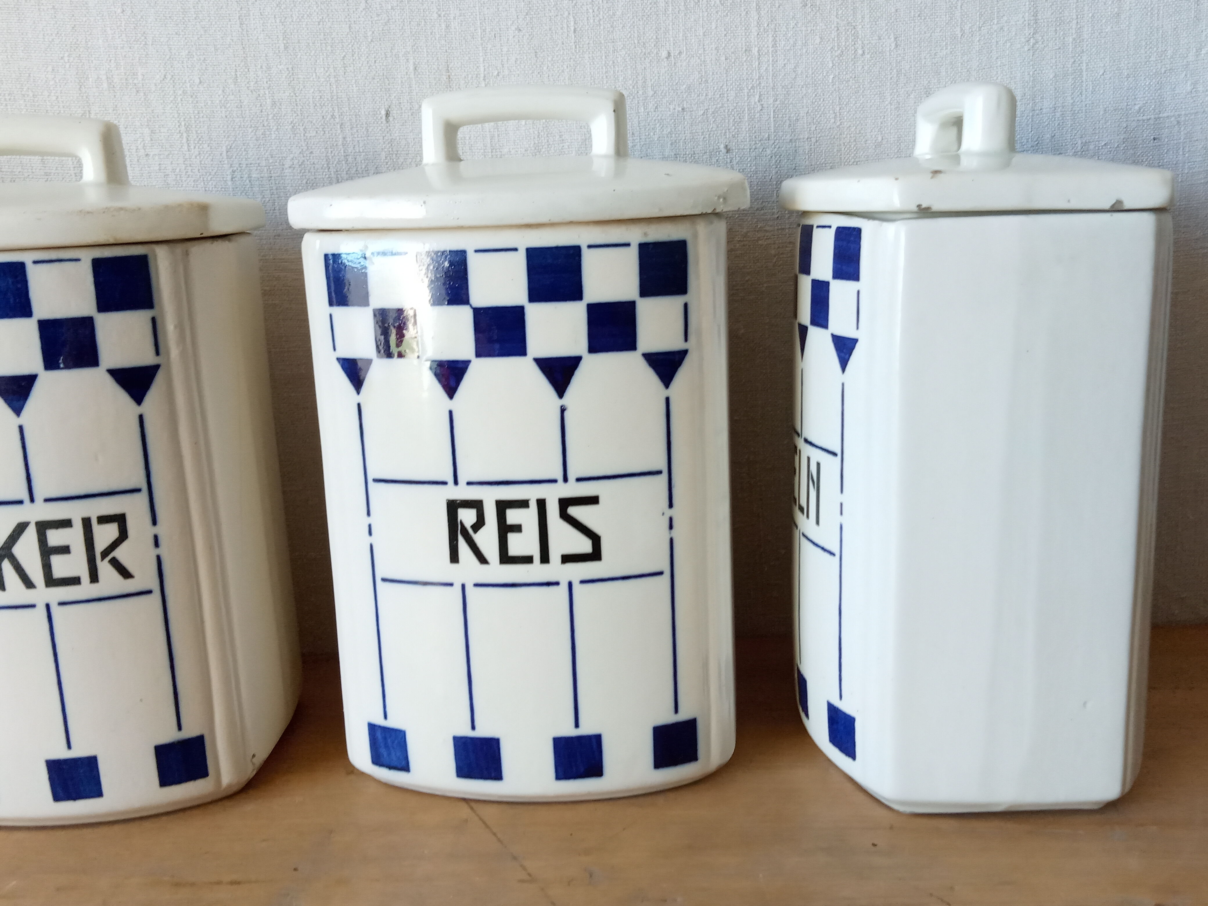 Series of spice pots, german oil, vinegar