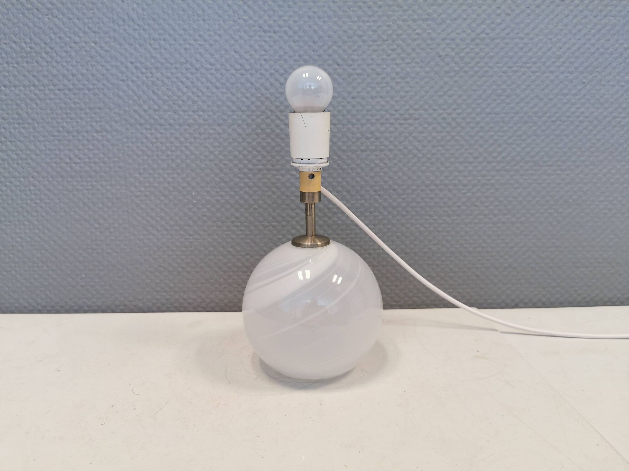 Beautiful table lamp, model Misty by Torben Jørgensen, Holmegaard Glassworks Denmark 1980.