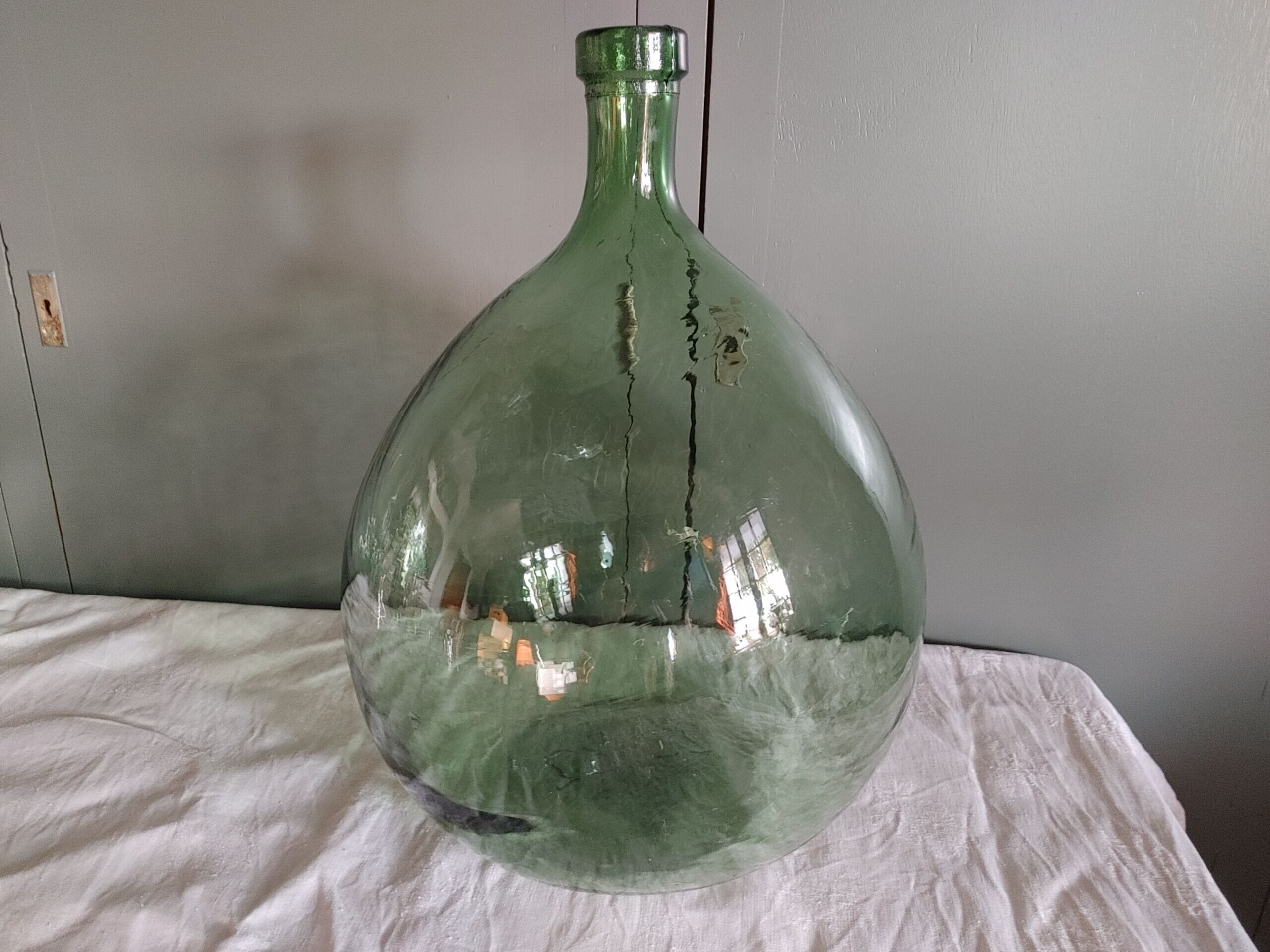 Lady Jeanne old bubbled glass 20/22 liters