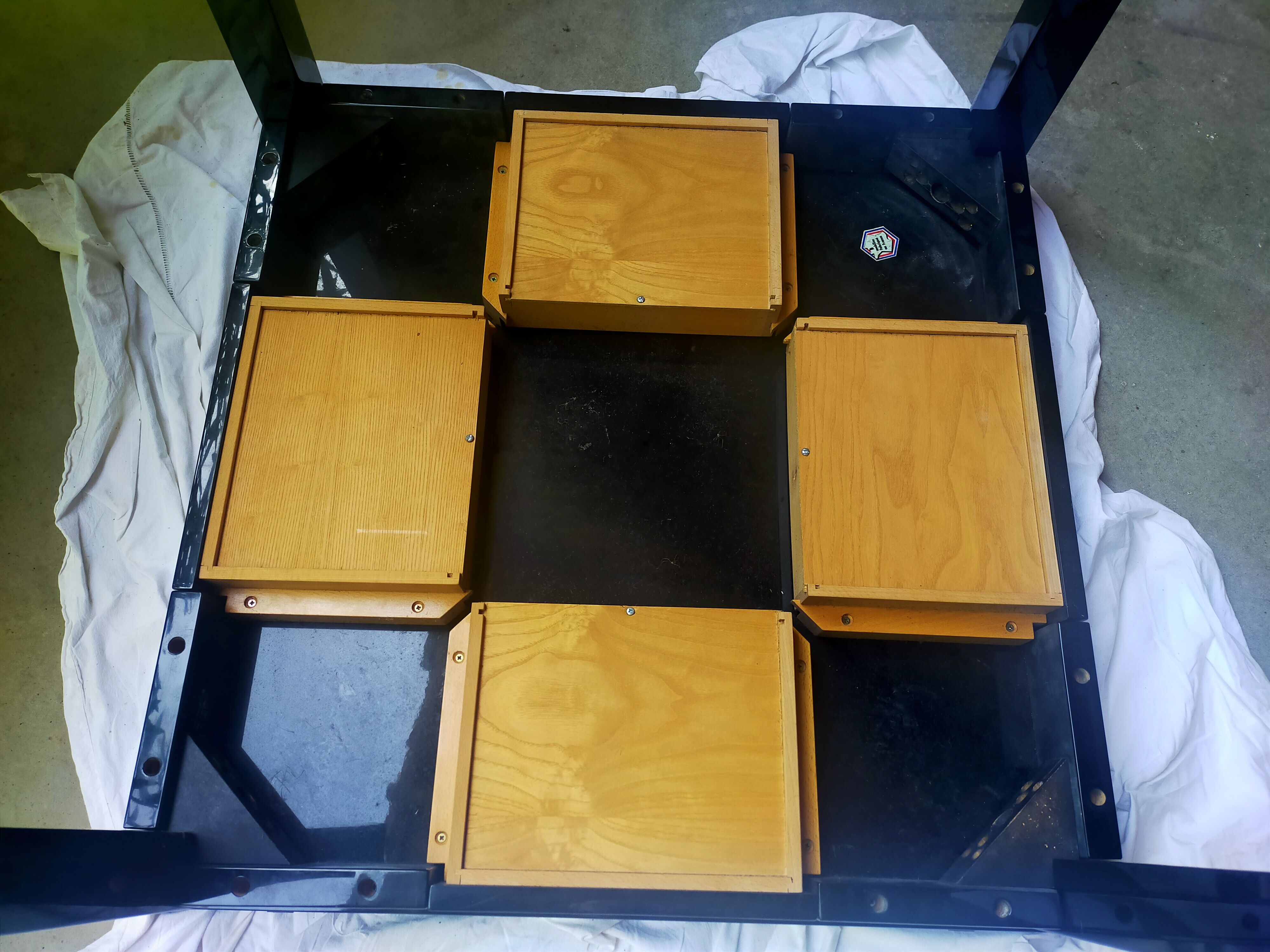 Jc mahey gaming table