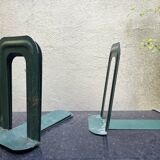Bottle green bookend