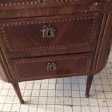 Chest of drawers 3 drawers above gray marble
