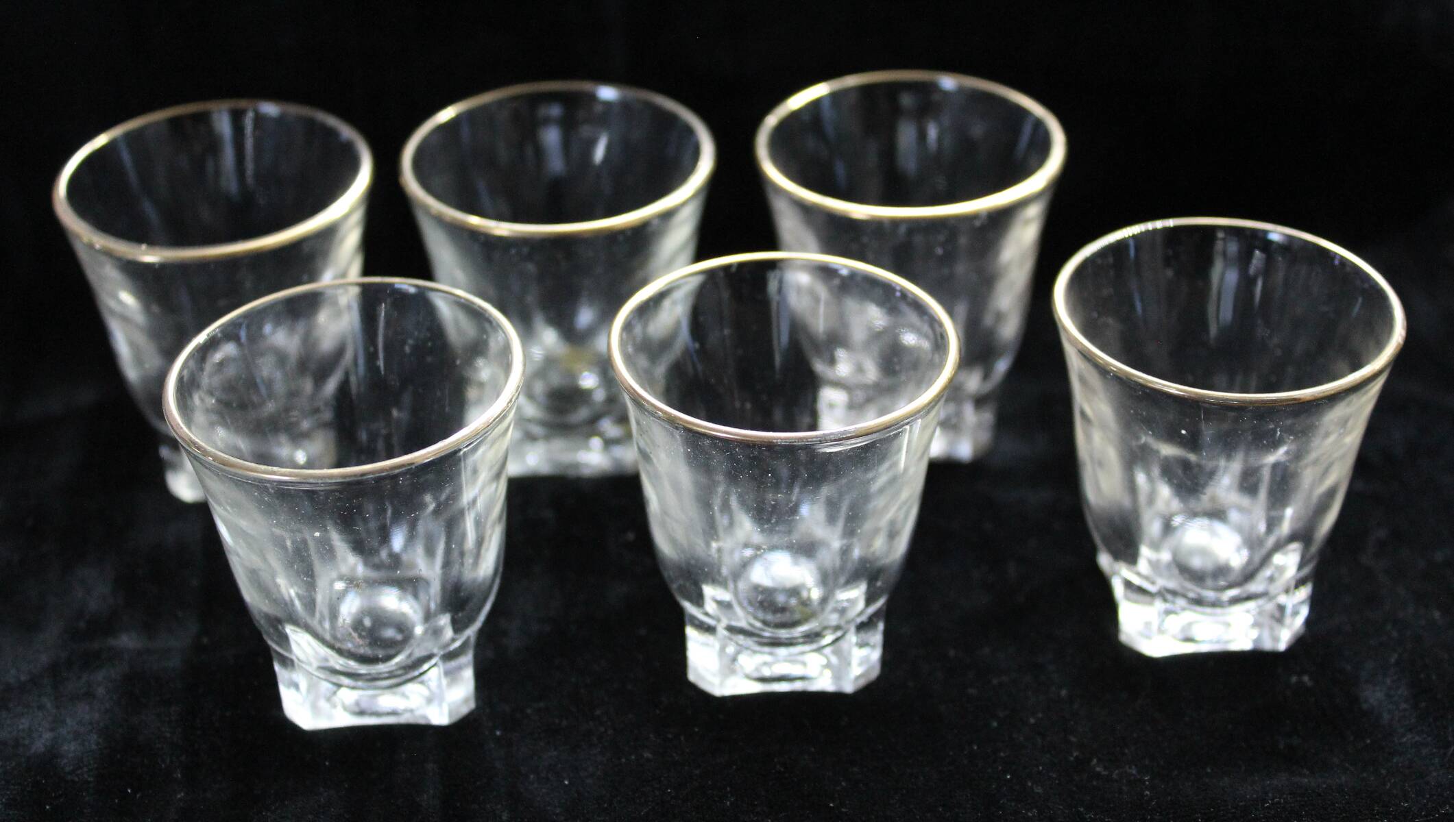 Set of 6 liqueur glasses with golden threads - Art Deco 1940 certified